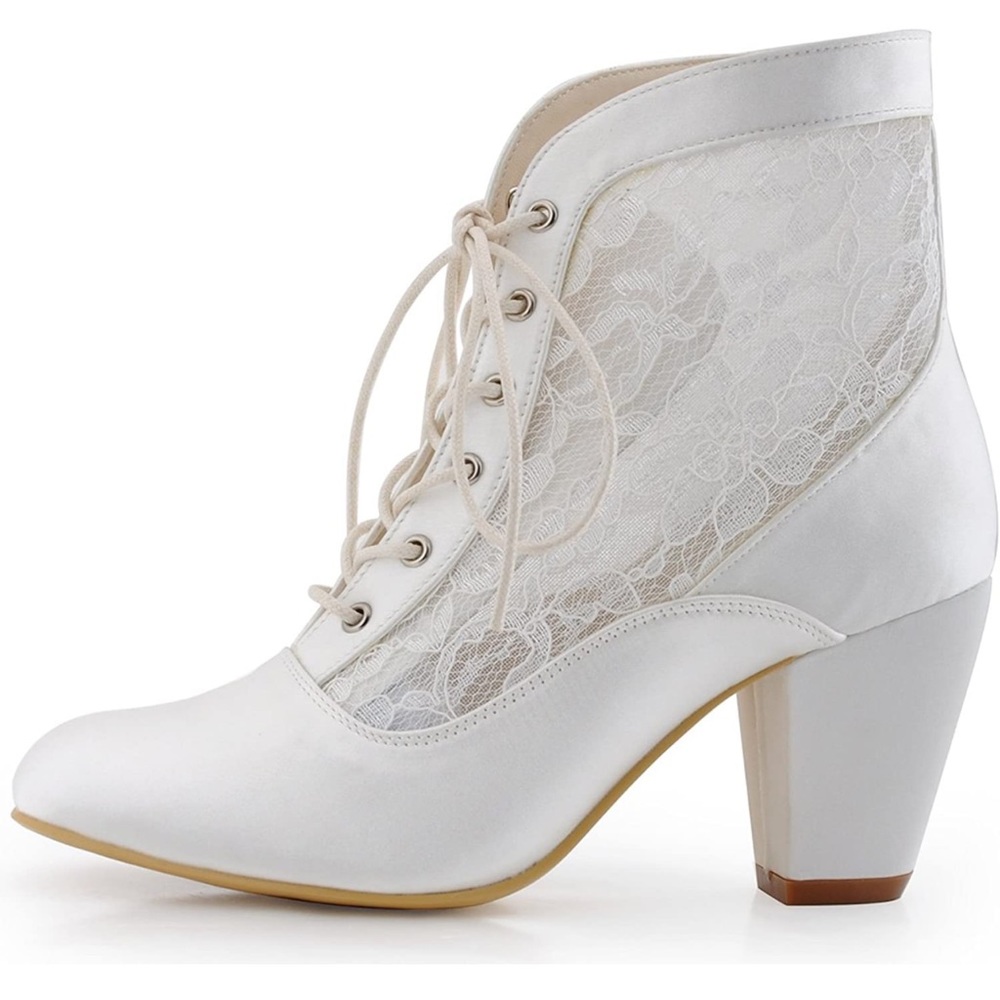 Elegant park bridal boots ivory lace